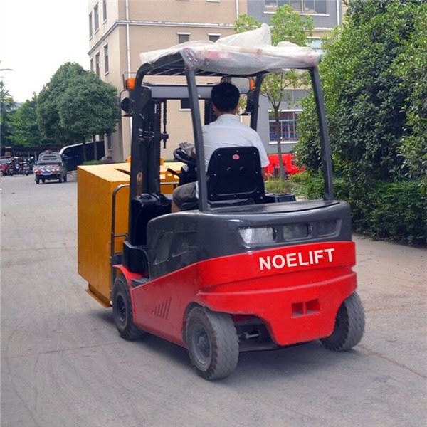 Xe nâng đối trọng điện 2,5 tấn