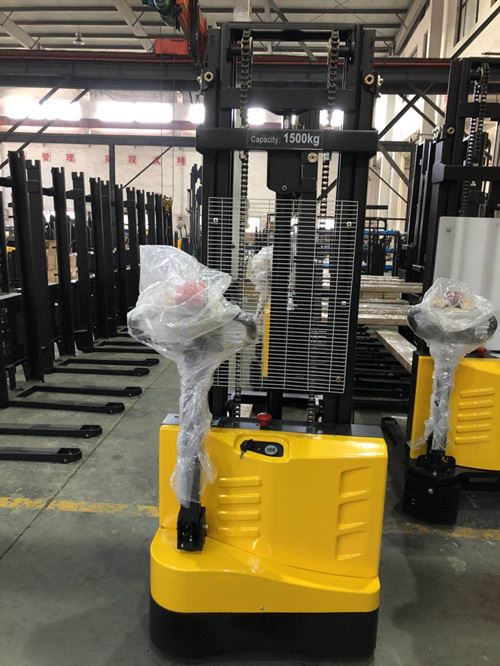 Xe nâng điện Trung Quốc Xe nâng 1500kg 3000mm 3500mm
