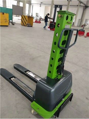 Xe xếp tự tải 500kg